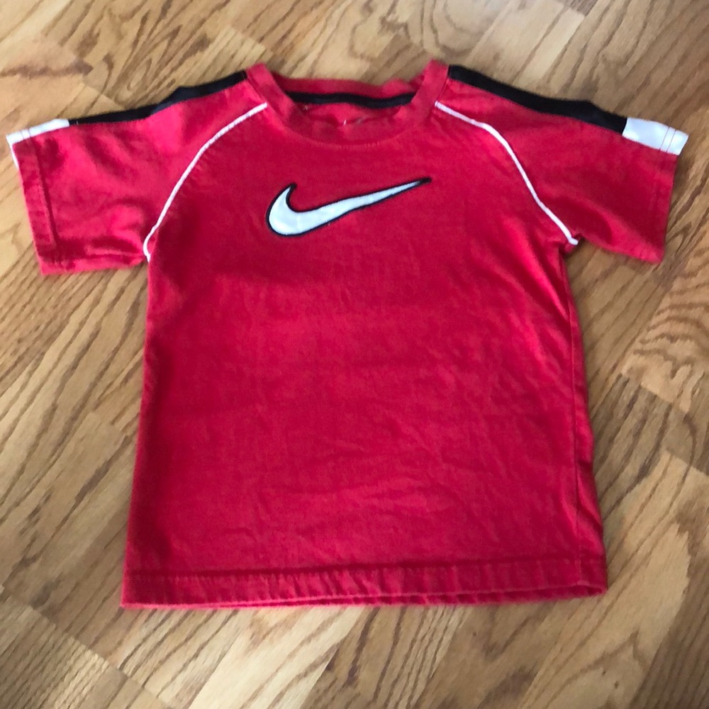 Boys Nike shirt